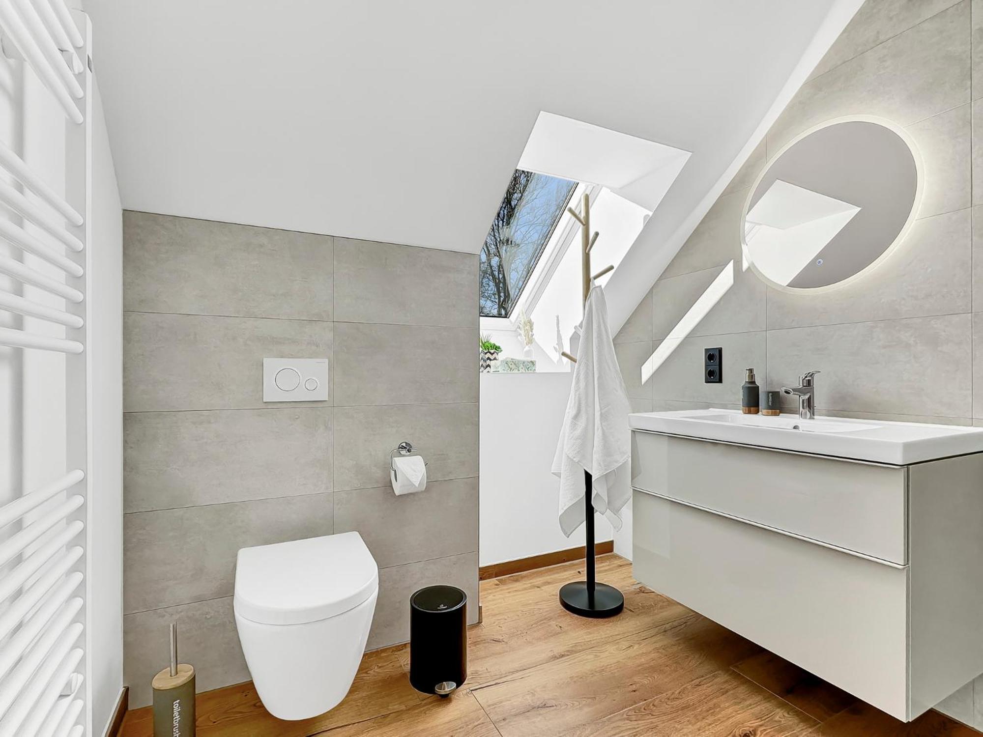 Cblue: Seeblick, Kamin, Wallbox, Natur Bentwisch Bagian luar foto