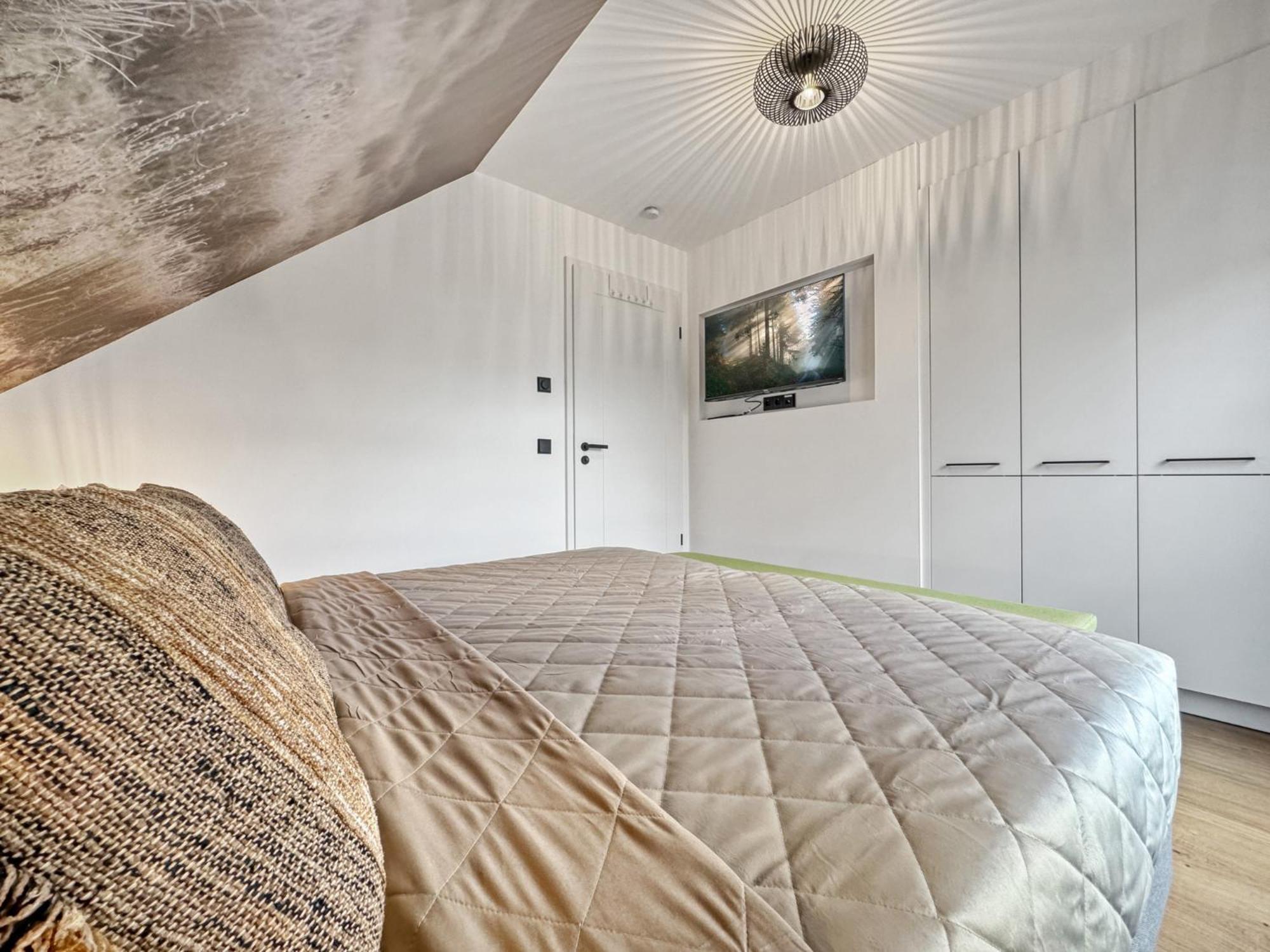 Cblue: Seeblick, Kamin, Wallbox, Natur Bentwisch Bagian luar foto