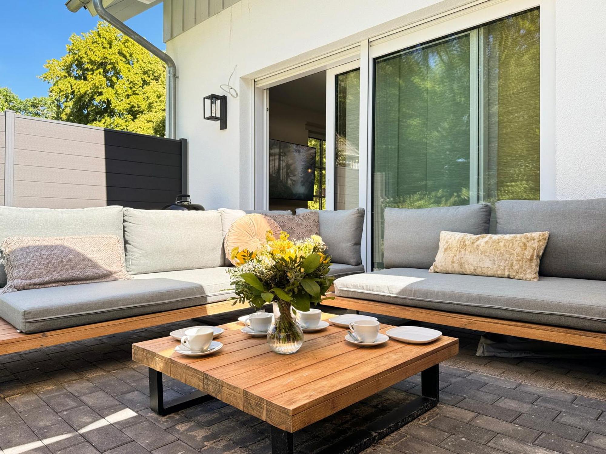 Cblue: Seeblick, Kamin, Wallbox, Natur Bentwisch Bagian luar foto