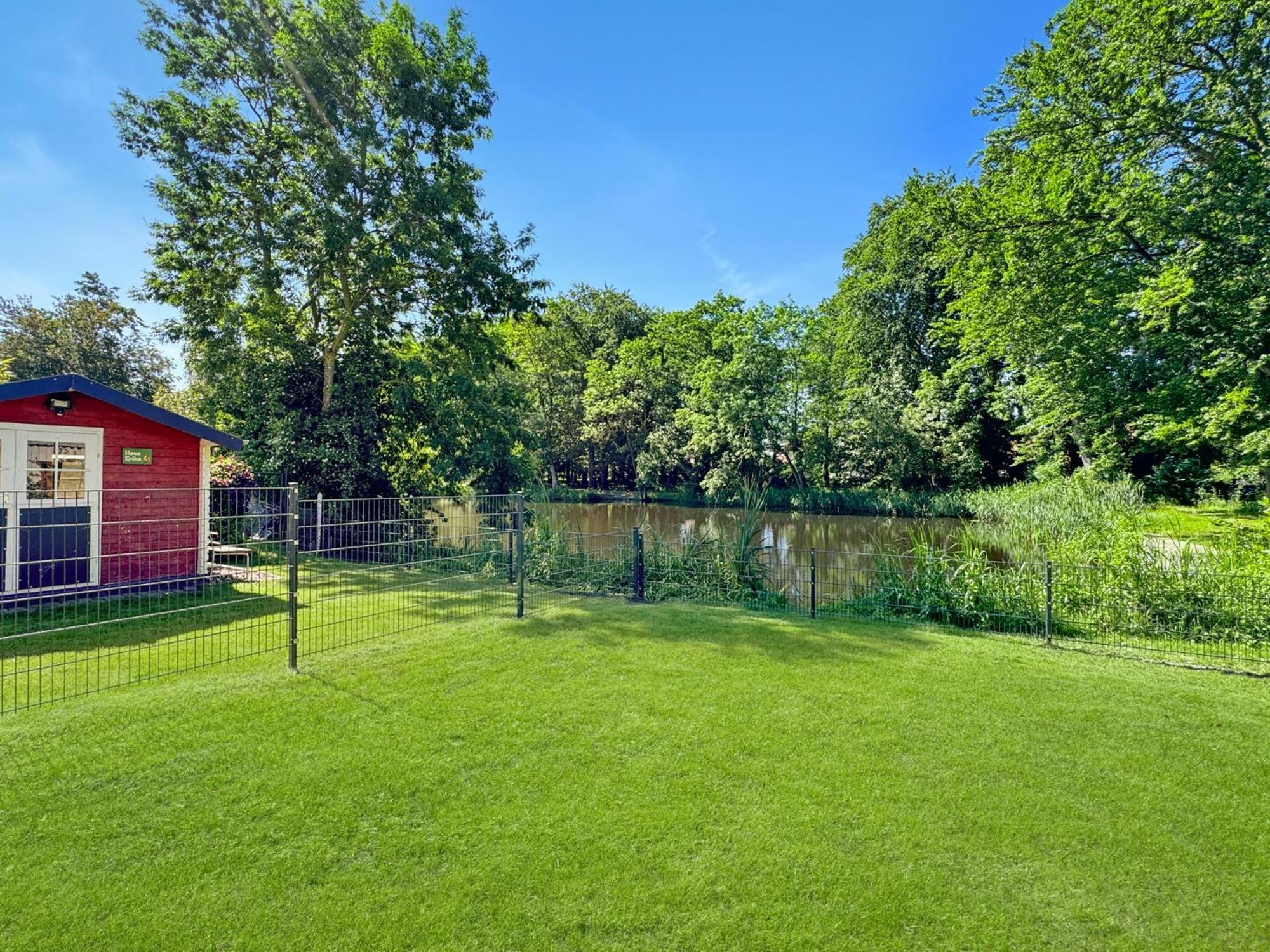 Cblue: Seeblick, Kamin, Wallbox, Natur Bentwisch Bagian luar foto